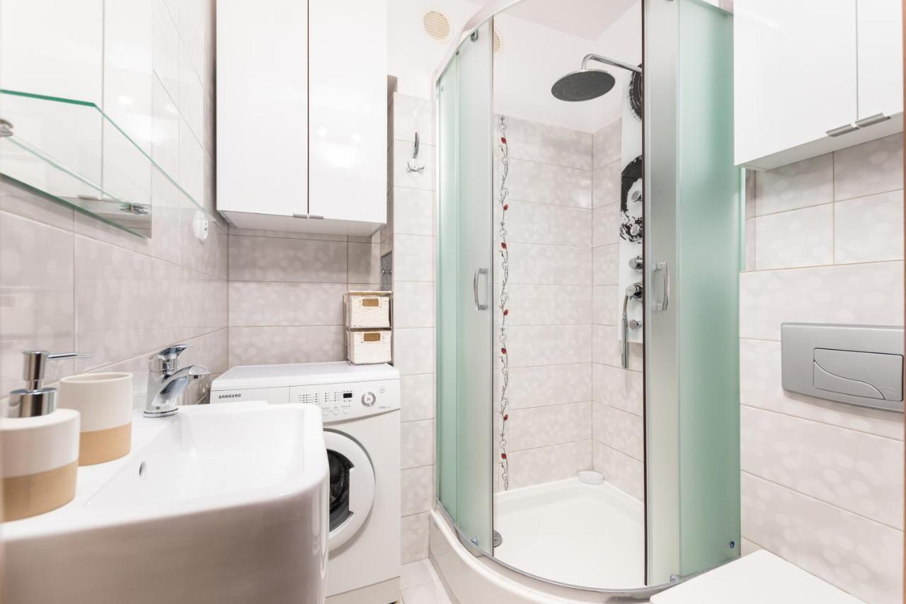 Wiartel 8 By Homeprime Apartmán Varšava